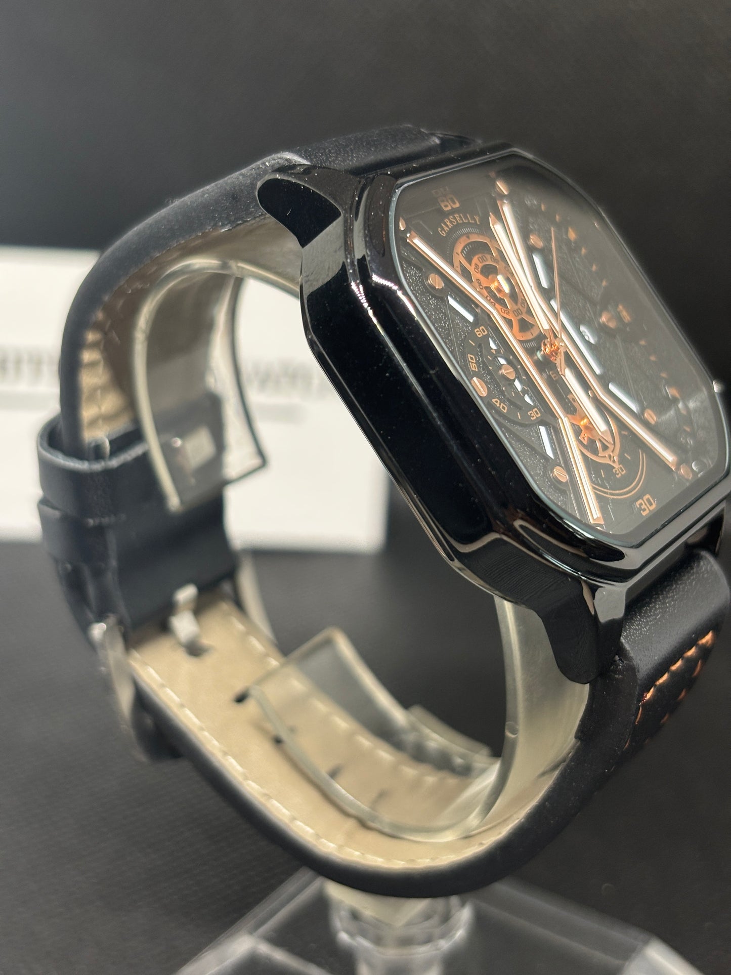 *NEW* Poedagar Men's Quartz Watch, 42mm