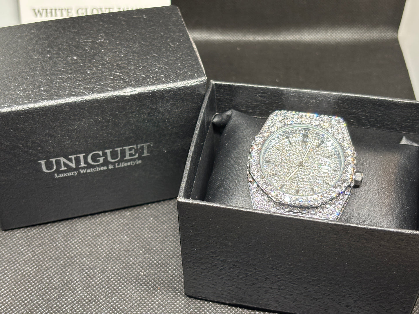 NEW- Uniguet Men's Moissanite Watch