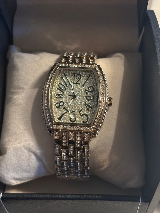 NEW - Bling Ladies Fashion Watch