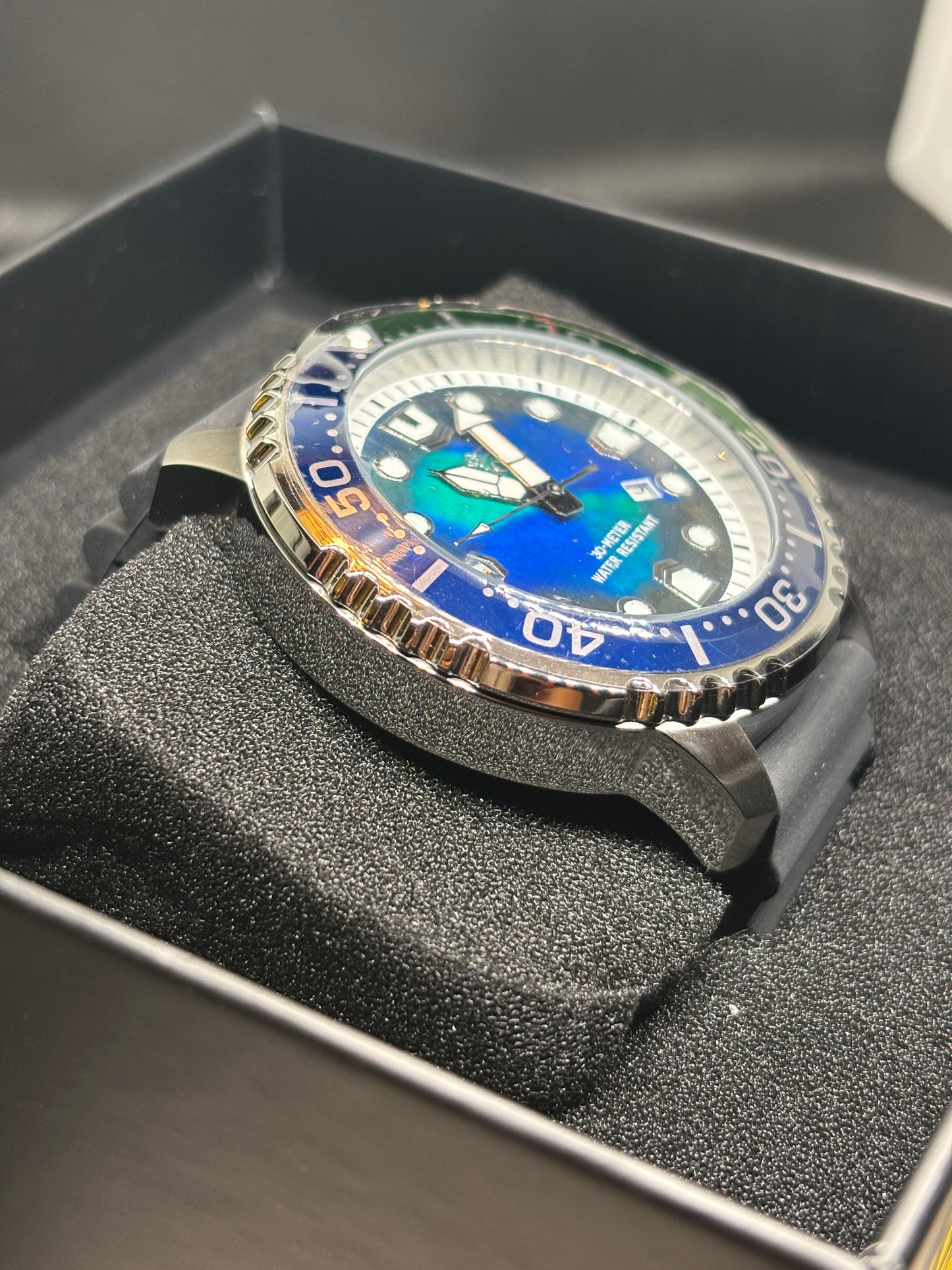 NEW - Invicta Pro Diver