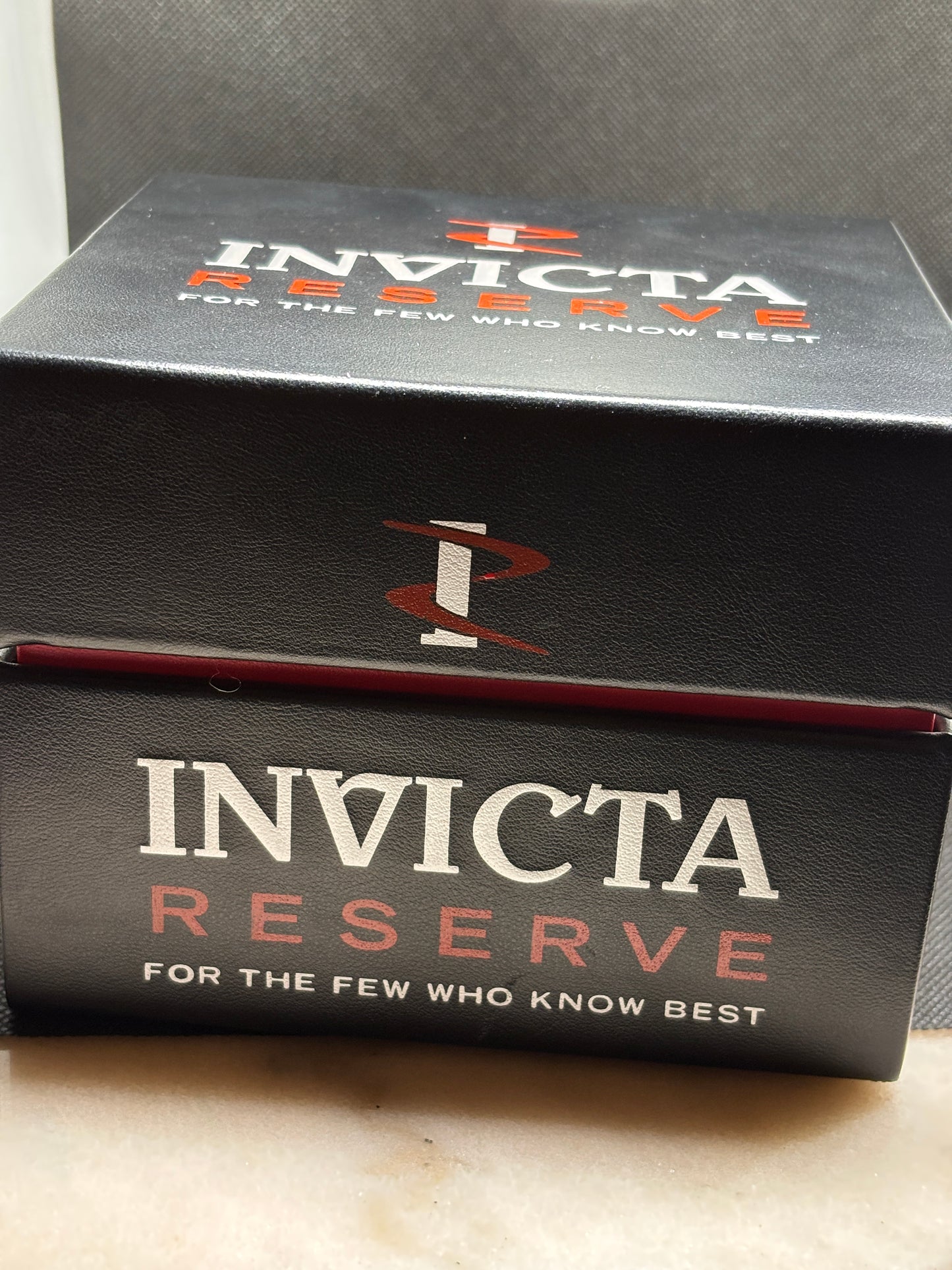 INVICTA RESERVE