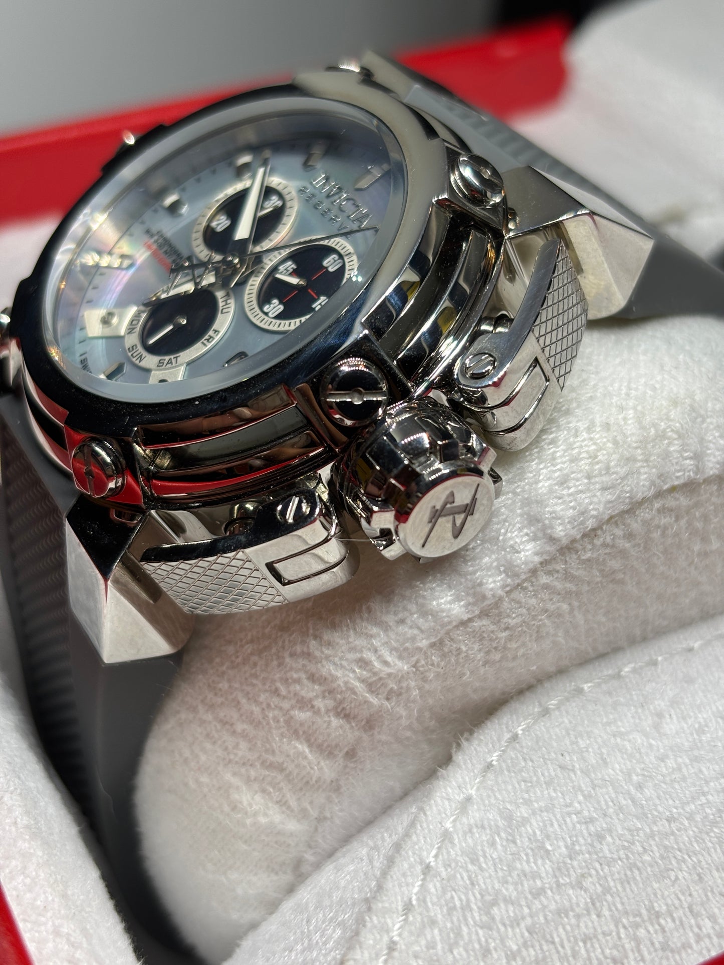 INVICTA RESERVE