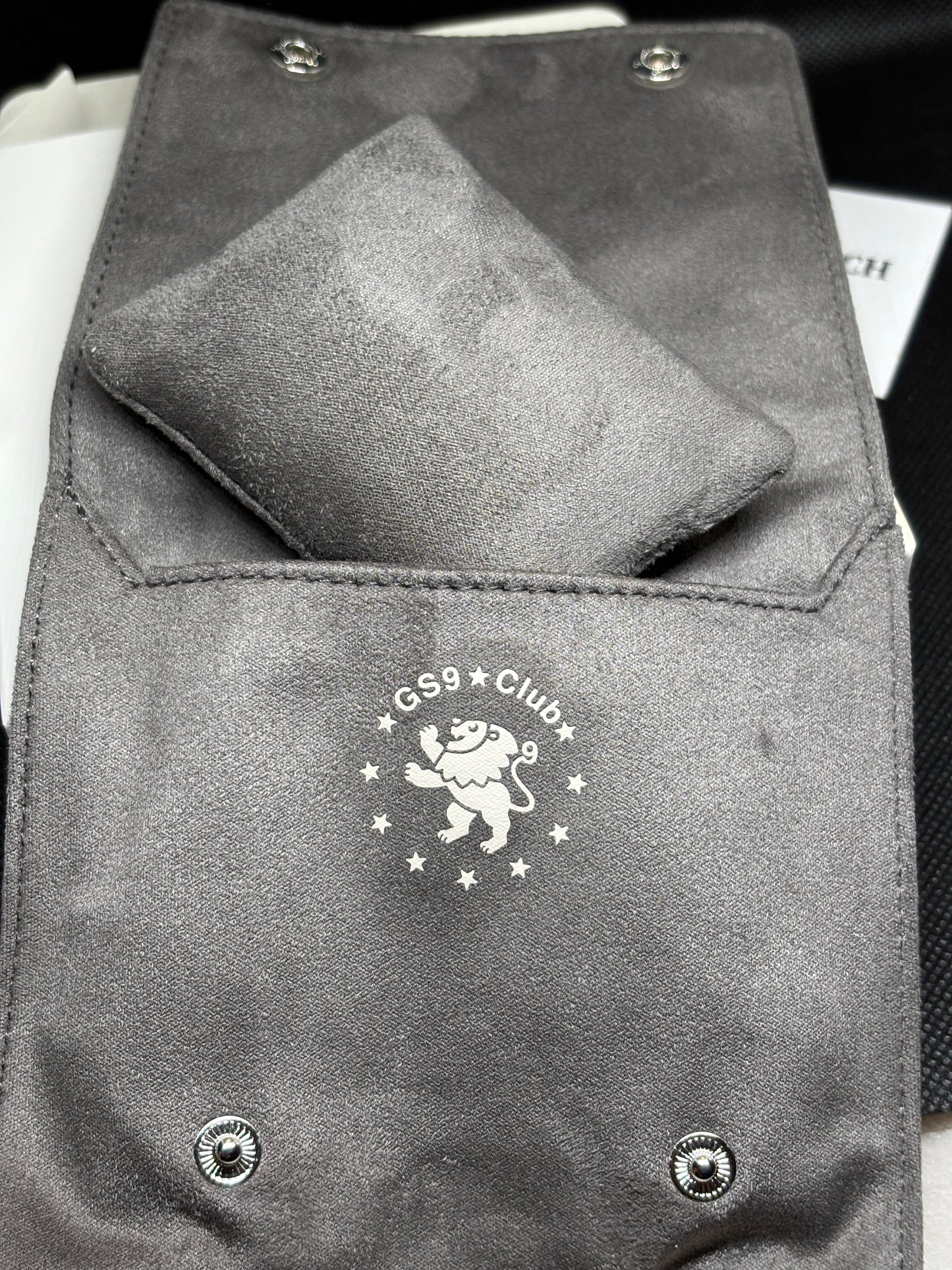 NEW - GS9 Travel Pillow
