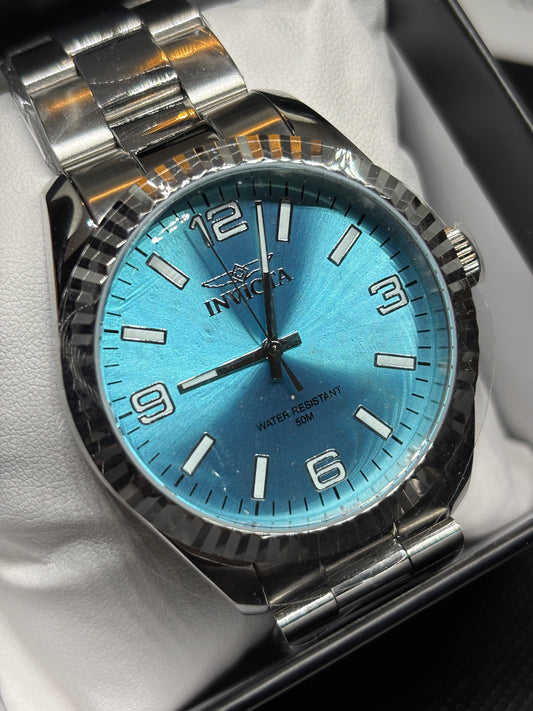 NEW - INVICTA Tiffany Blue Watch