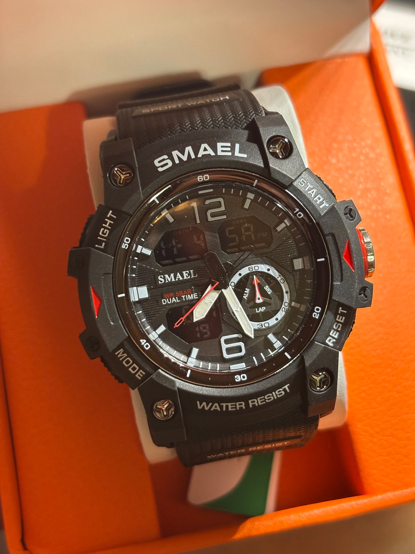NEW Black SMAEL Watch