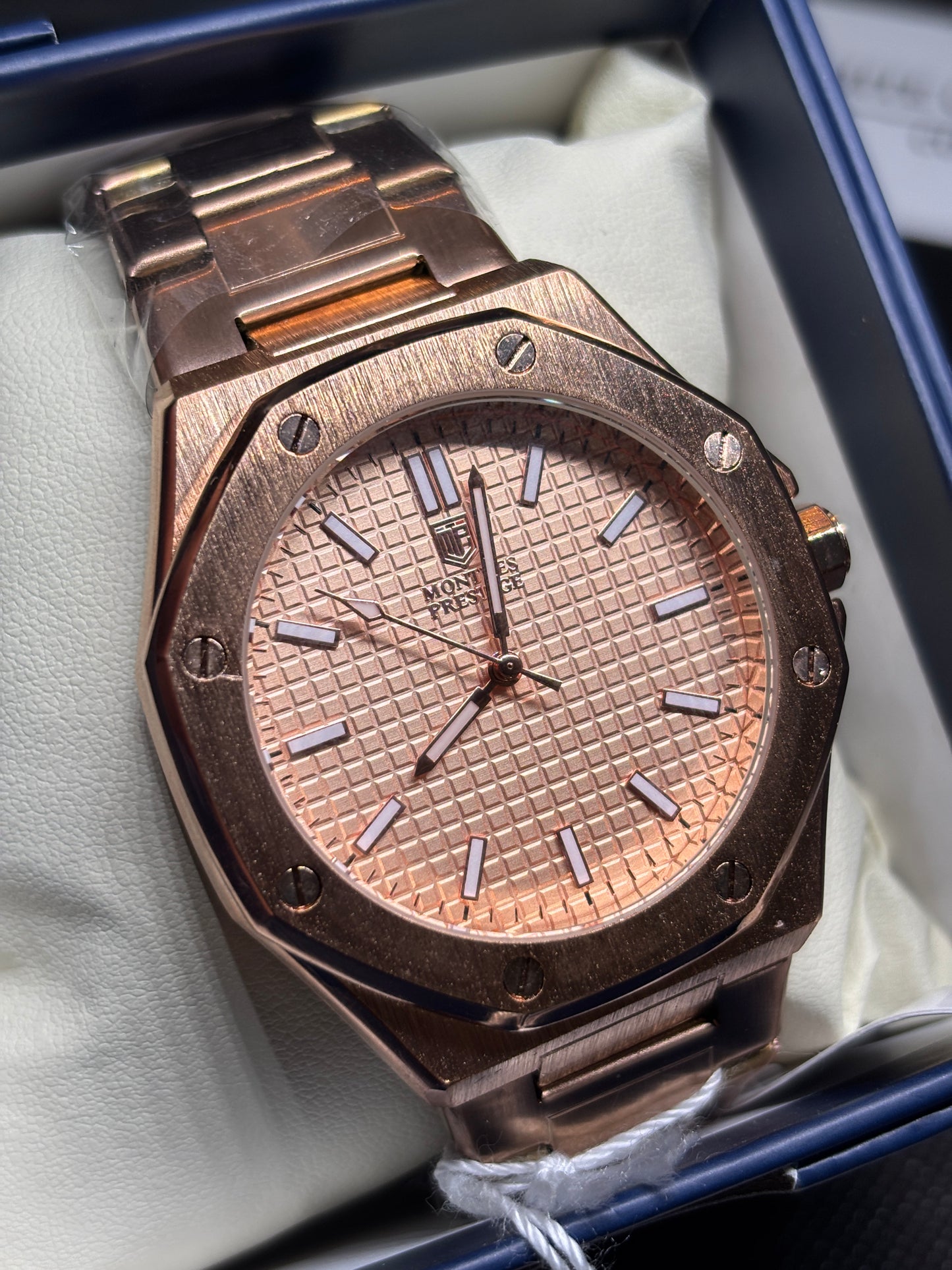 NEW - Montres Prestige Unisex 44mm Watch