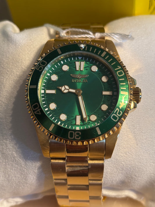 NEW Invicta Pro Diver 43mm