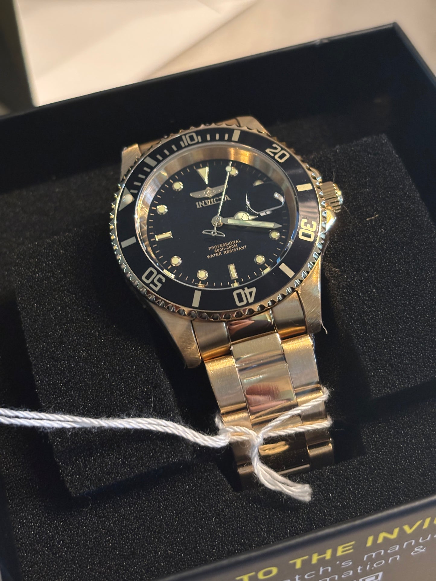 NEW Invicta Pro Diver Gold + Black 40mm