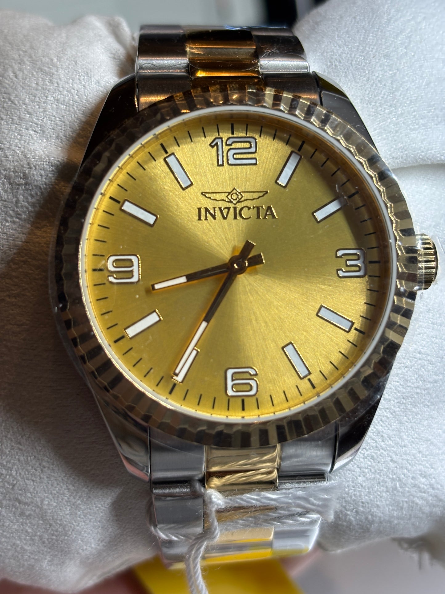 NEW Invicta Specialty Gold Dial 43mm