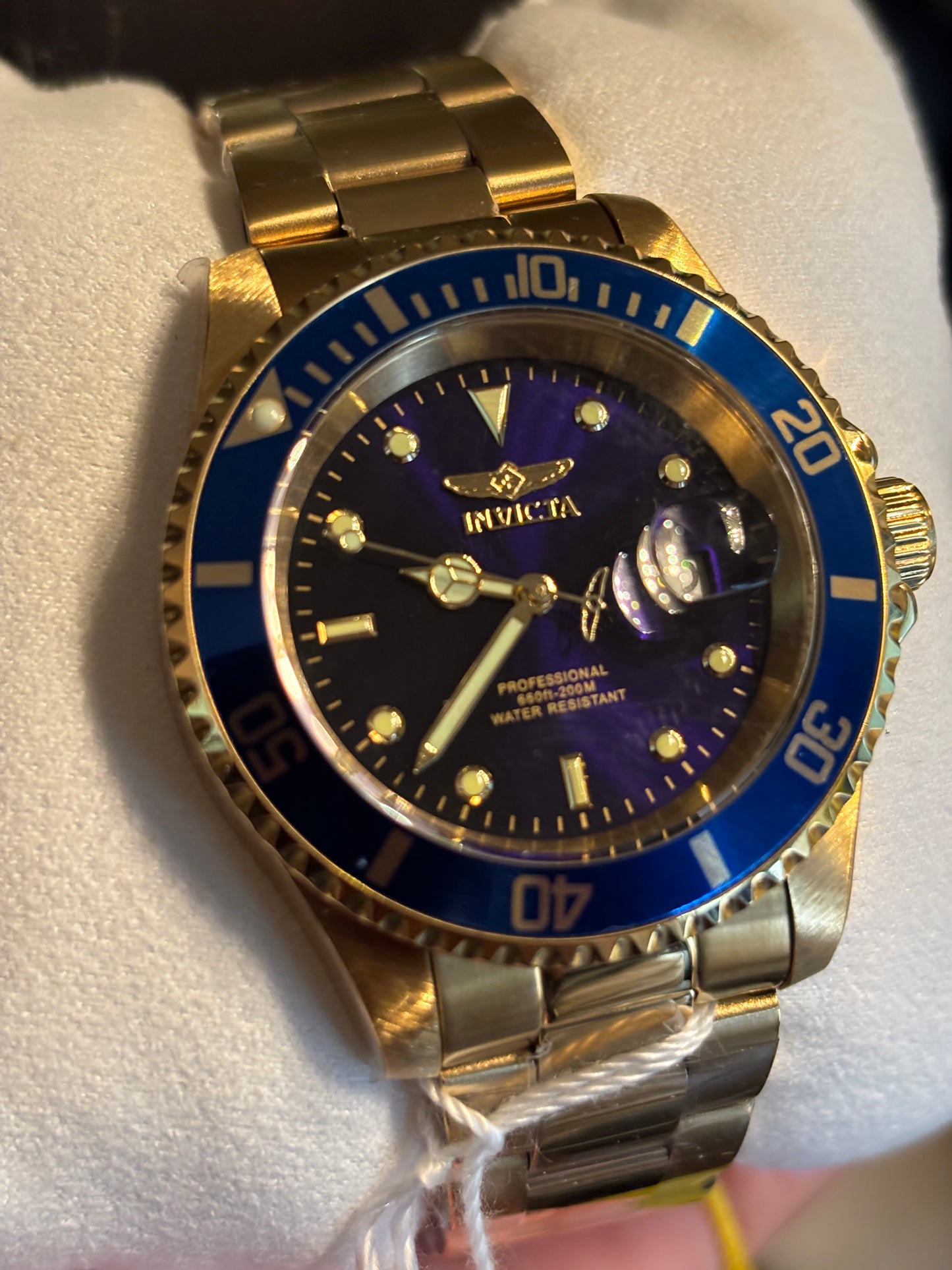 Invicta Pro Diver 40mm Gold Band