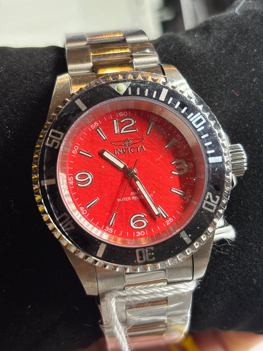 NEW Invicta Specialty Rowan 40mm