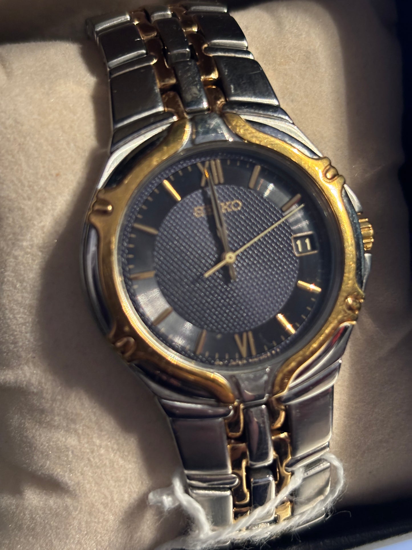 SEIKO Blue Date 37mm Watch