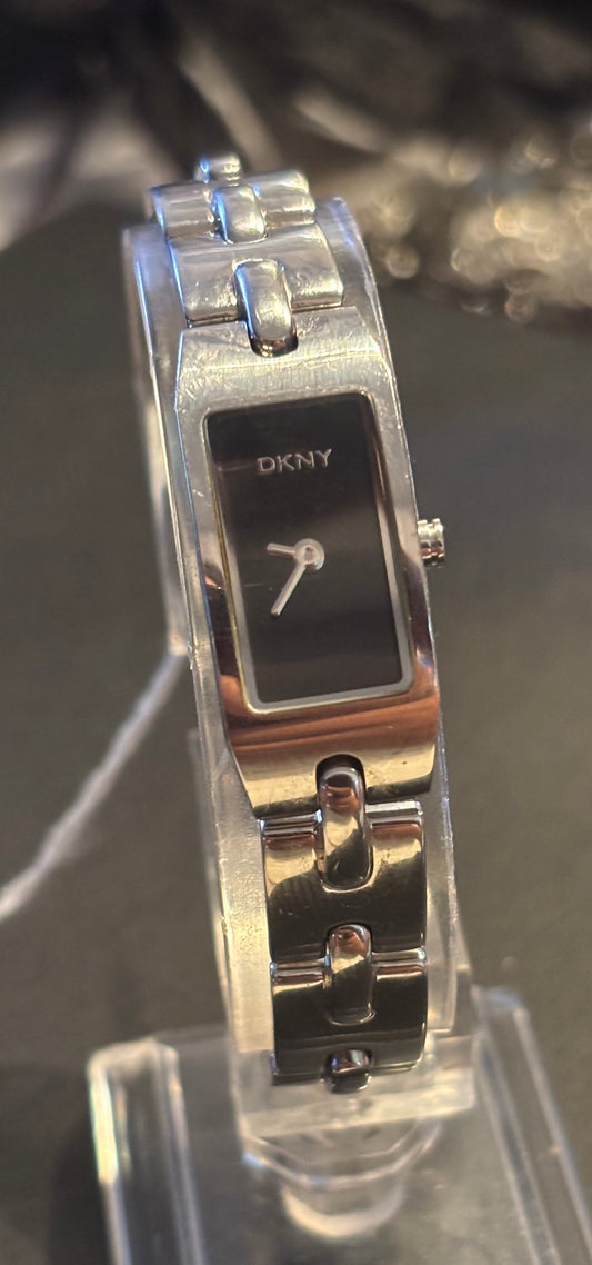 USED Women's DKNY Silver Black Dial Watch