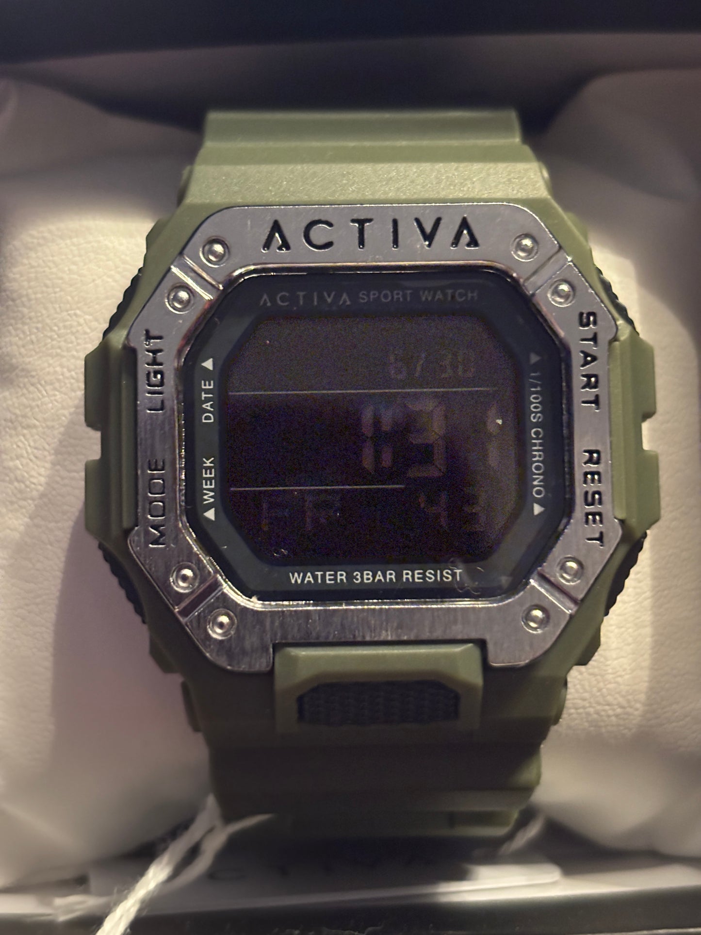 NEW Invicta Activa Edge X w/ Green Band