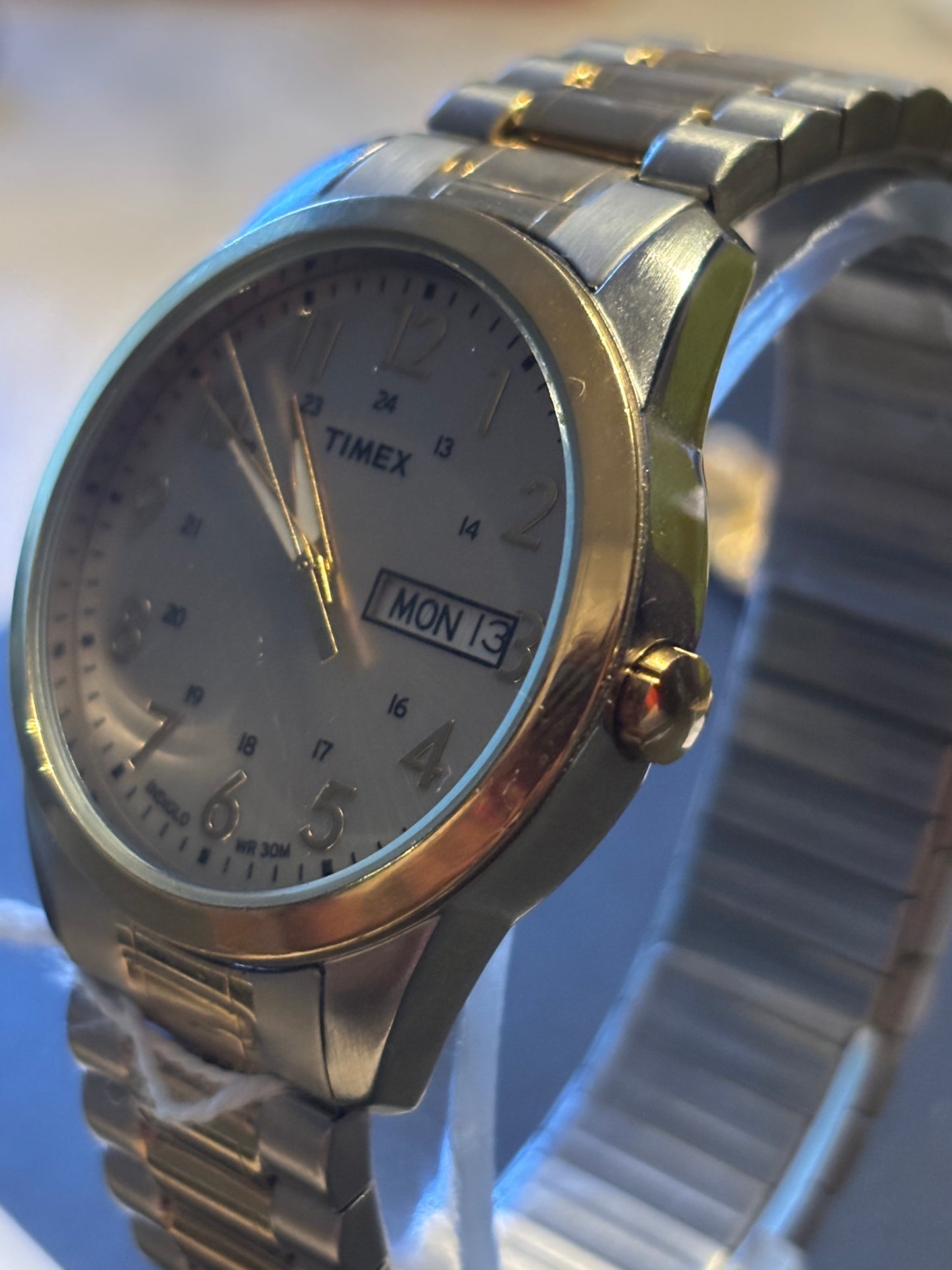 VINTAGE Men's Timex Indiglo Gold