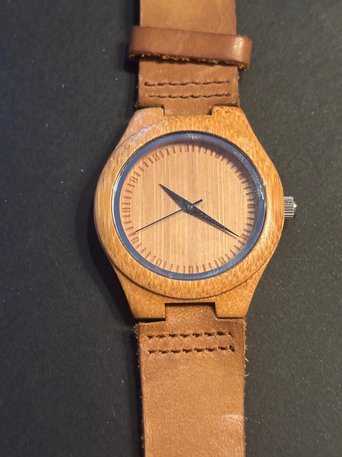 USED Faux Woodgrain Quartz Watch