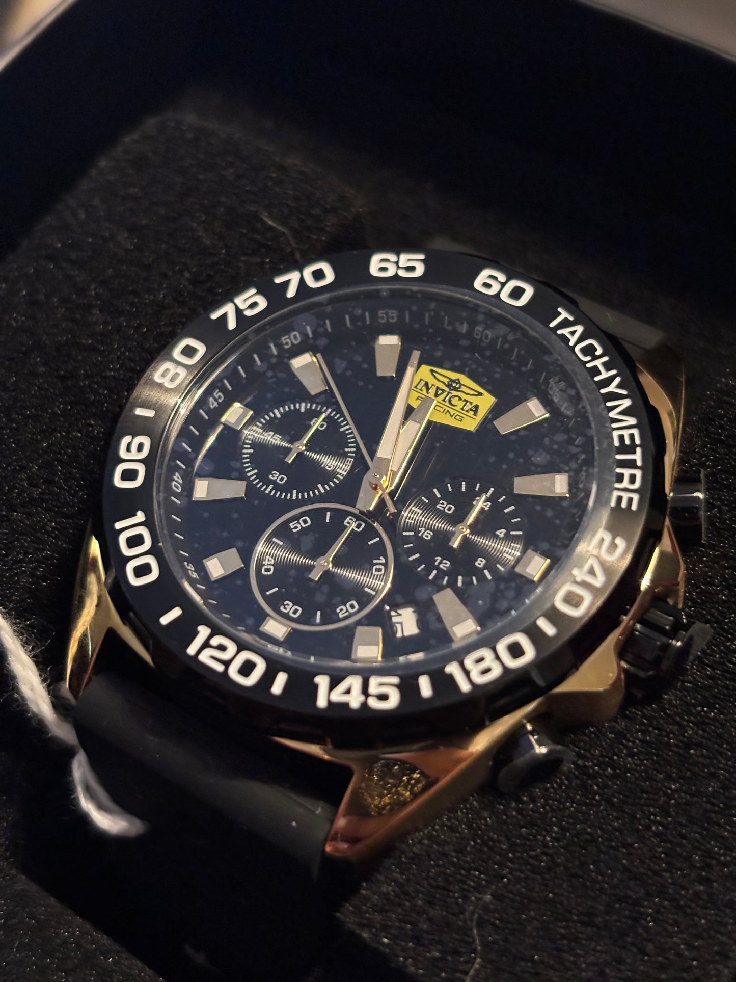 NEW Invicta Racing Men's 43mm