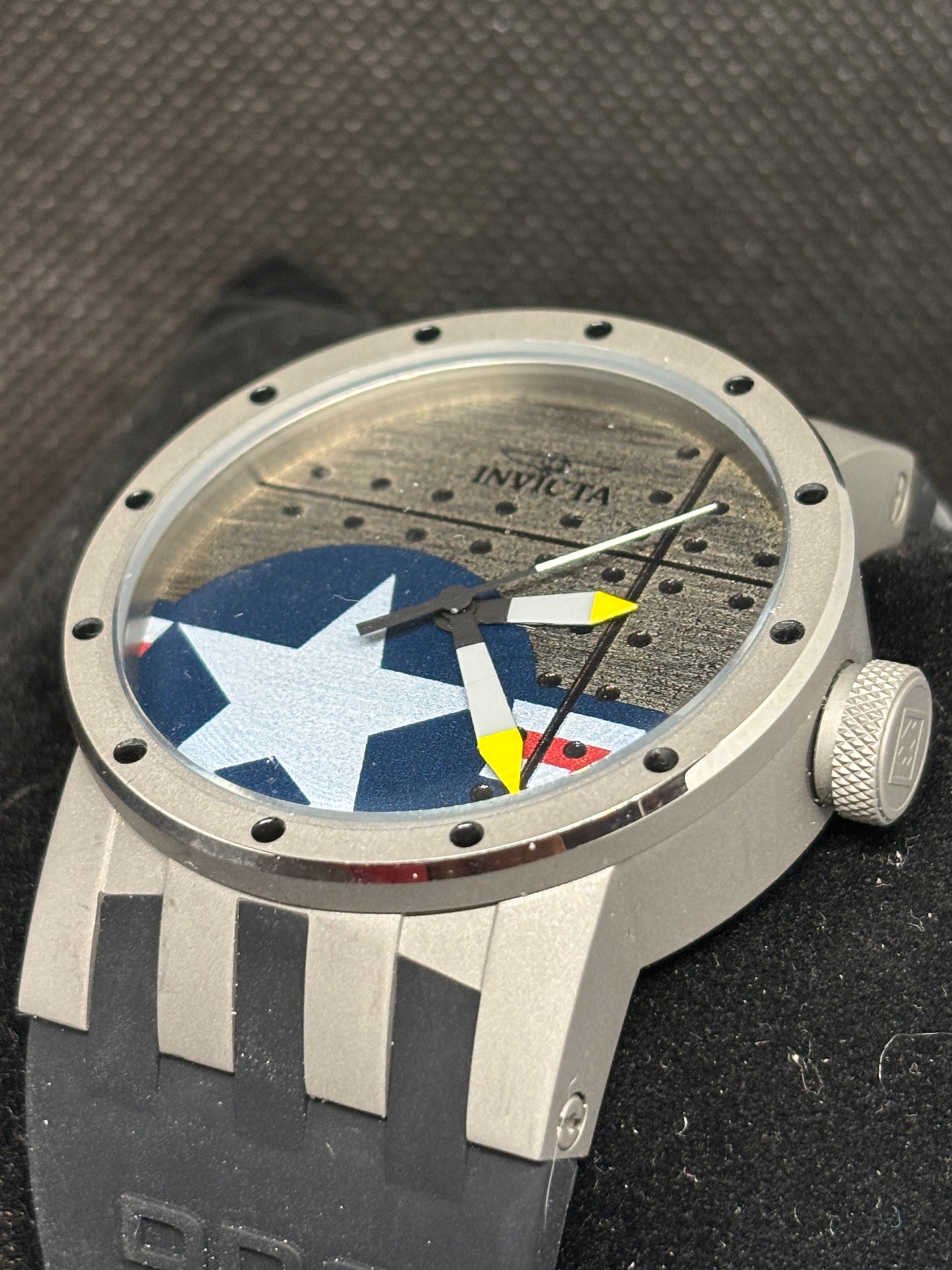 NEW Invicta DNA Armed Forces - Swiss 46mm