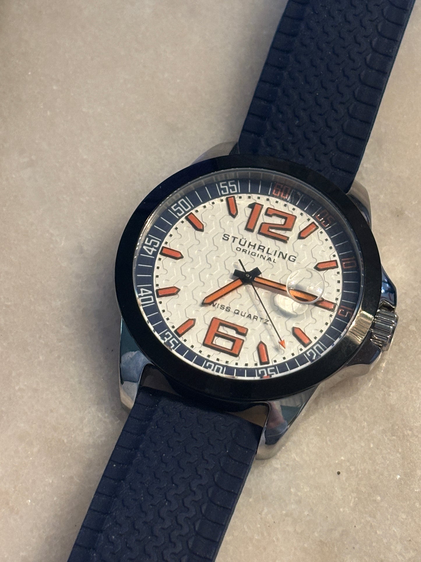 NEW - Sturhling Monterey Bay - 44mm
