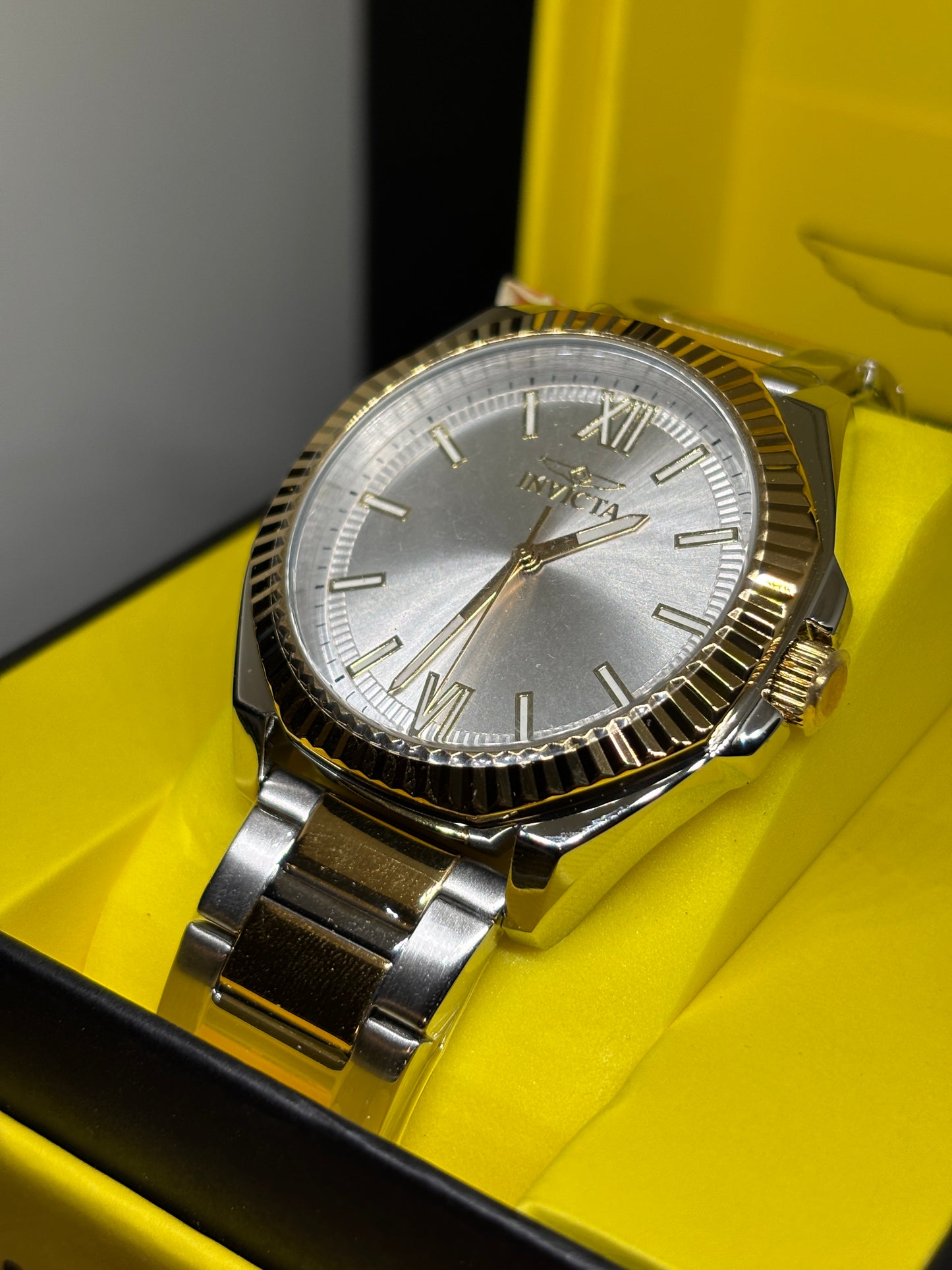 NEW Invicta Speedway - 42mm