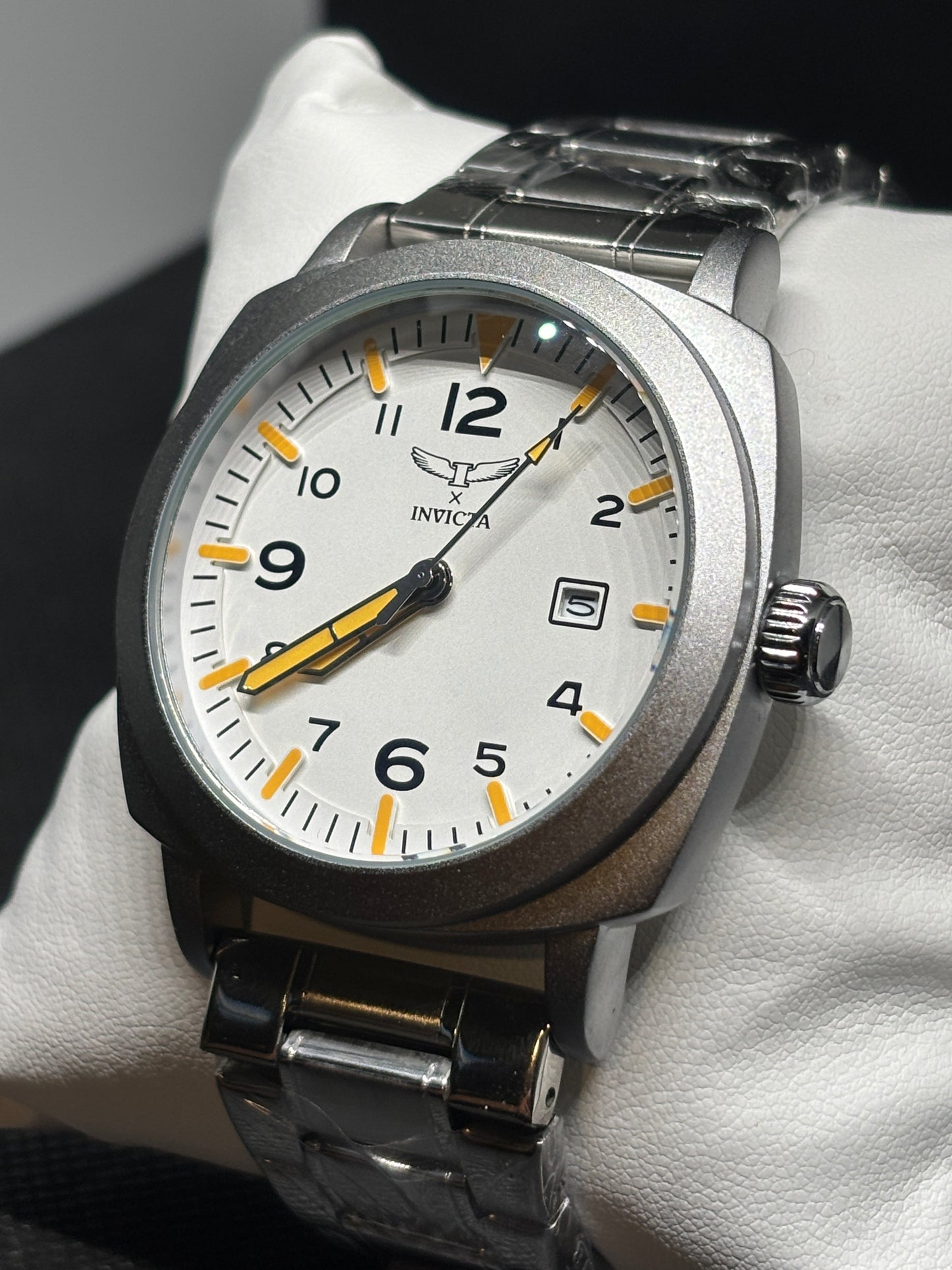 NEW Invicta Specialty - Silver - 44mm