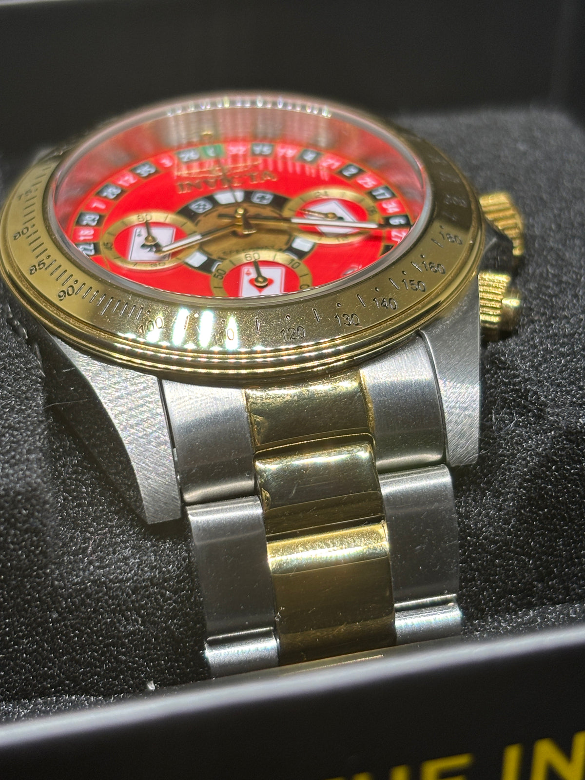 NEW - Invicta MonteCarlo Speedway - 39.5mm