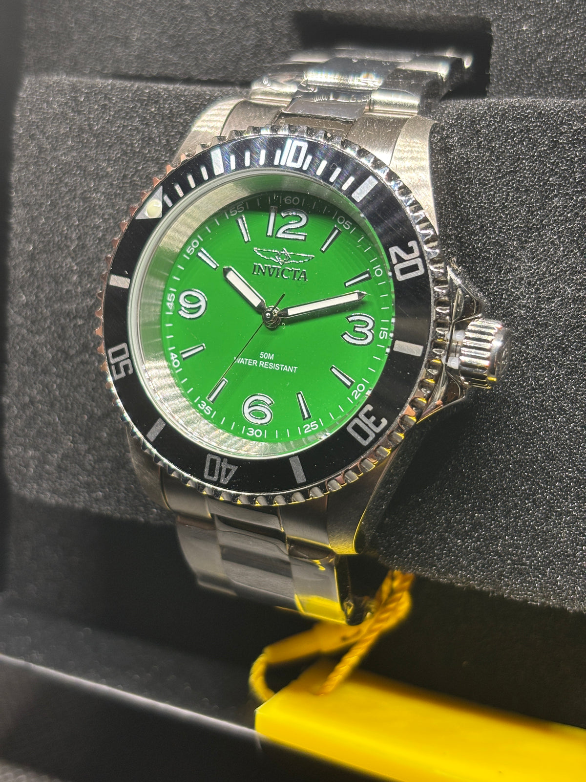 NEW Invicta Specialty Diver - 40mm