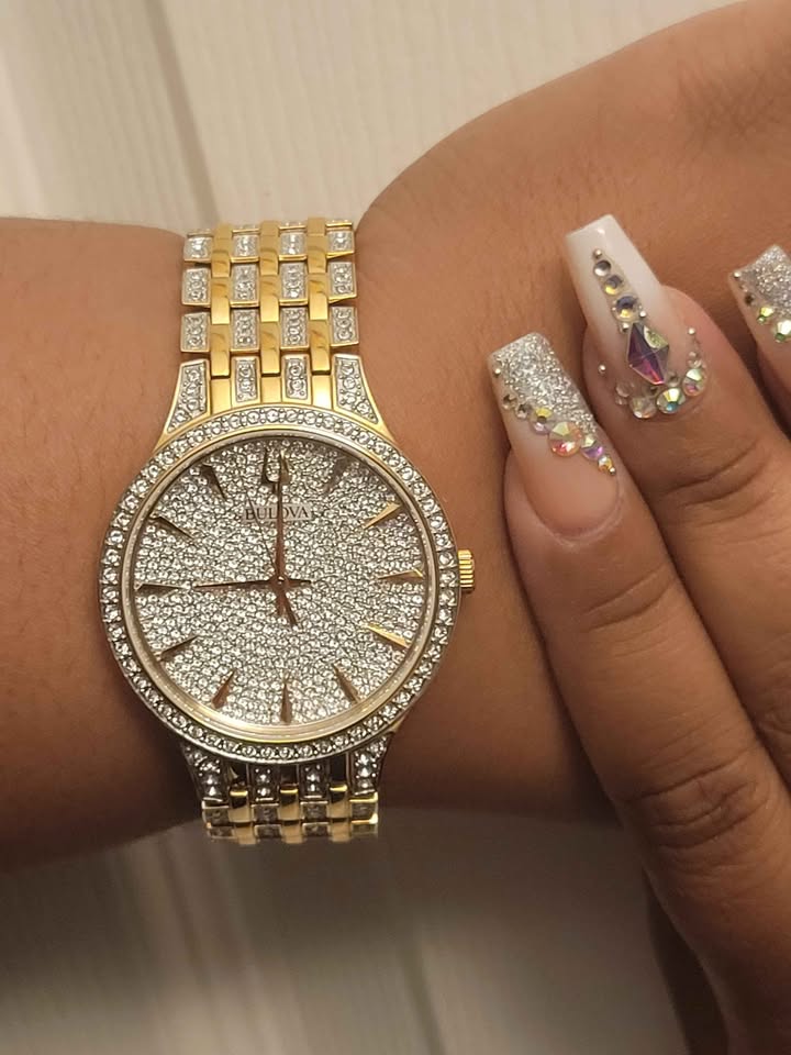 *NEW* Bulova Phantom Crystal watch w/box and papers