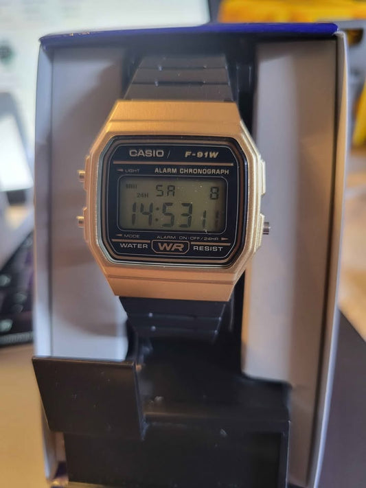 *NEW*  Casio F91w Gold