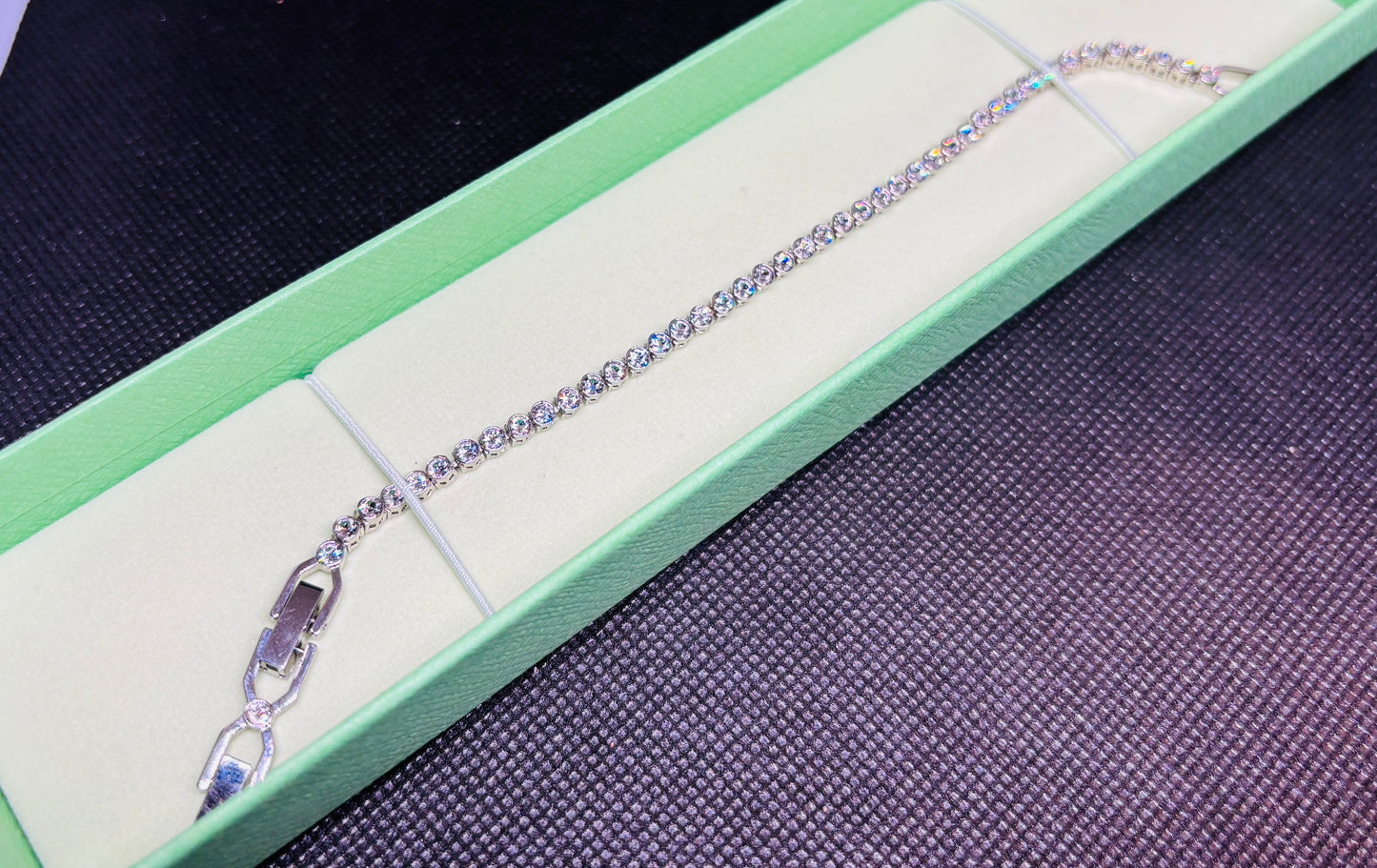 NEW - Women's Swarovski Tennis Bracelet
