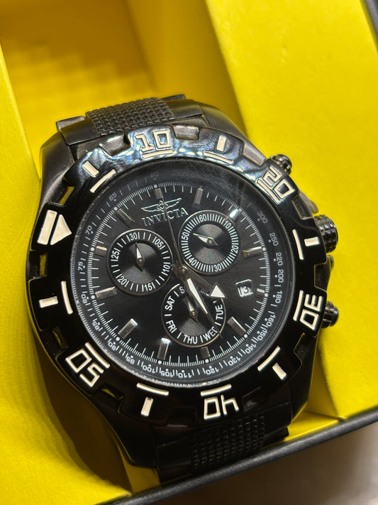 NEW - Black Invicta