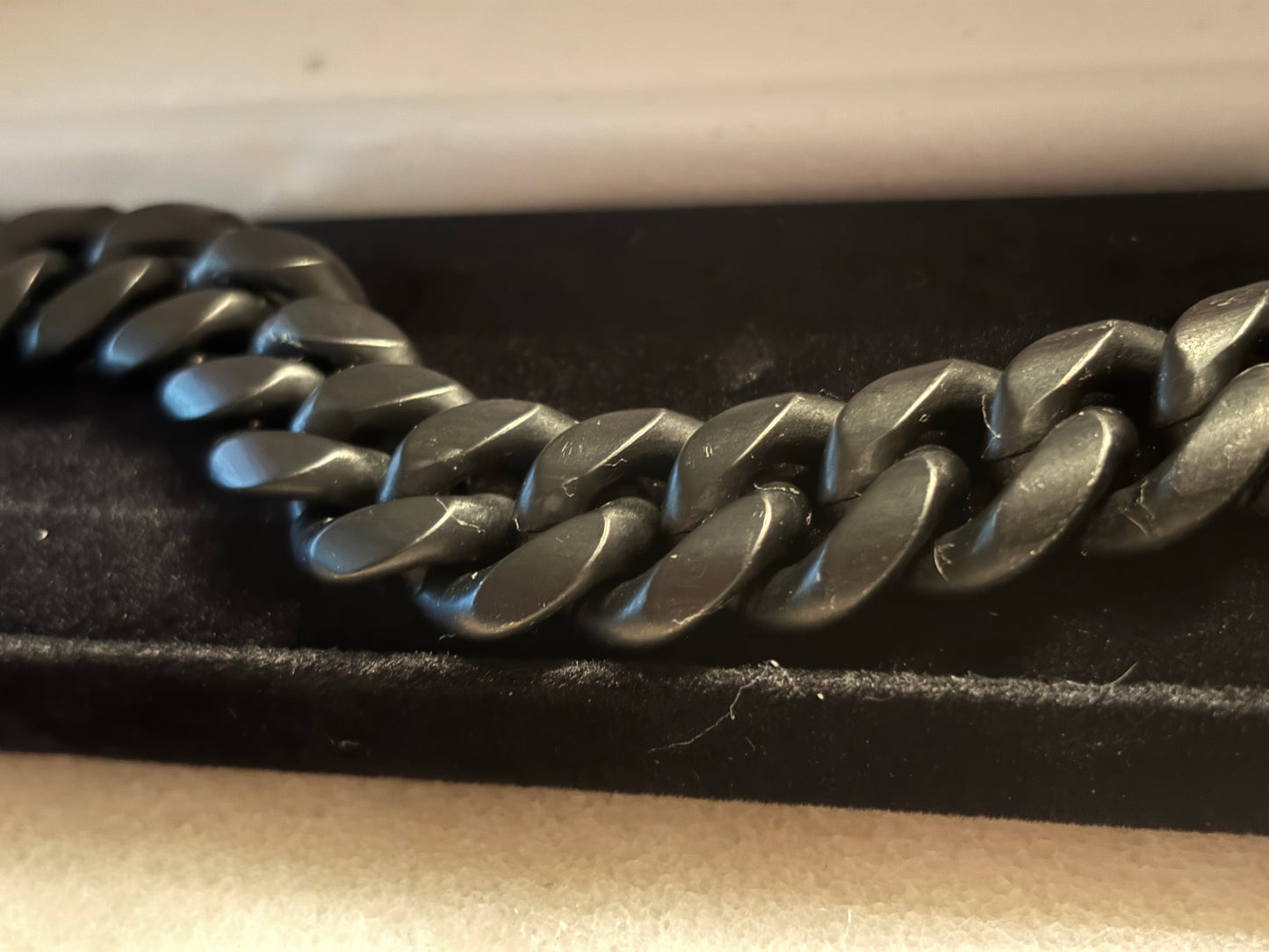 Hero 10" Vindicta Vengeance Bracelet