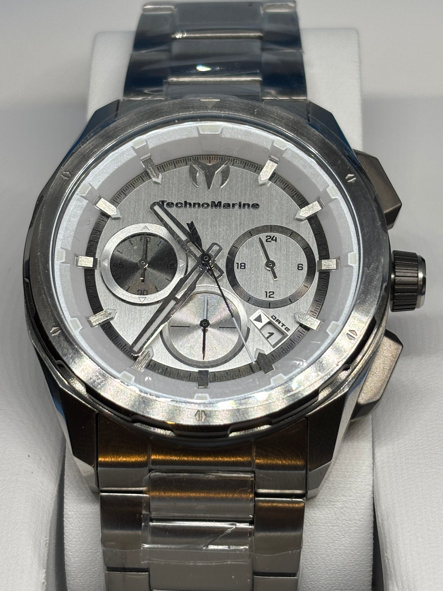 NEW Invicta Technomarine Ocean Nomad - 43mm