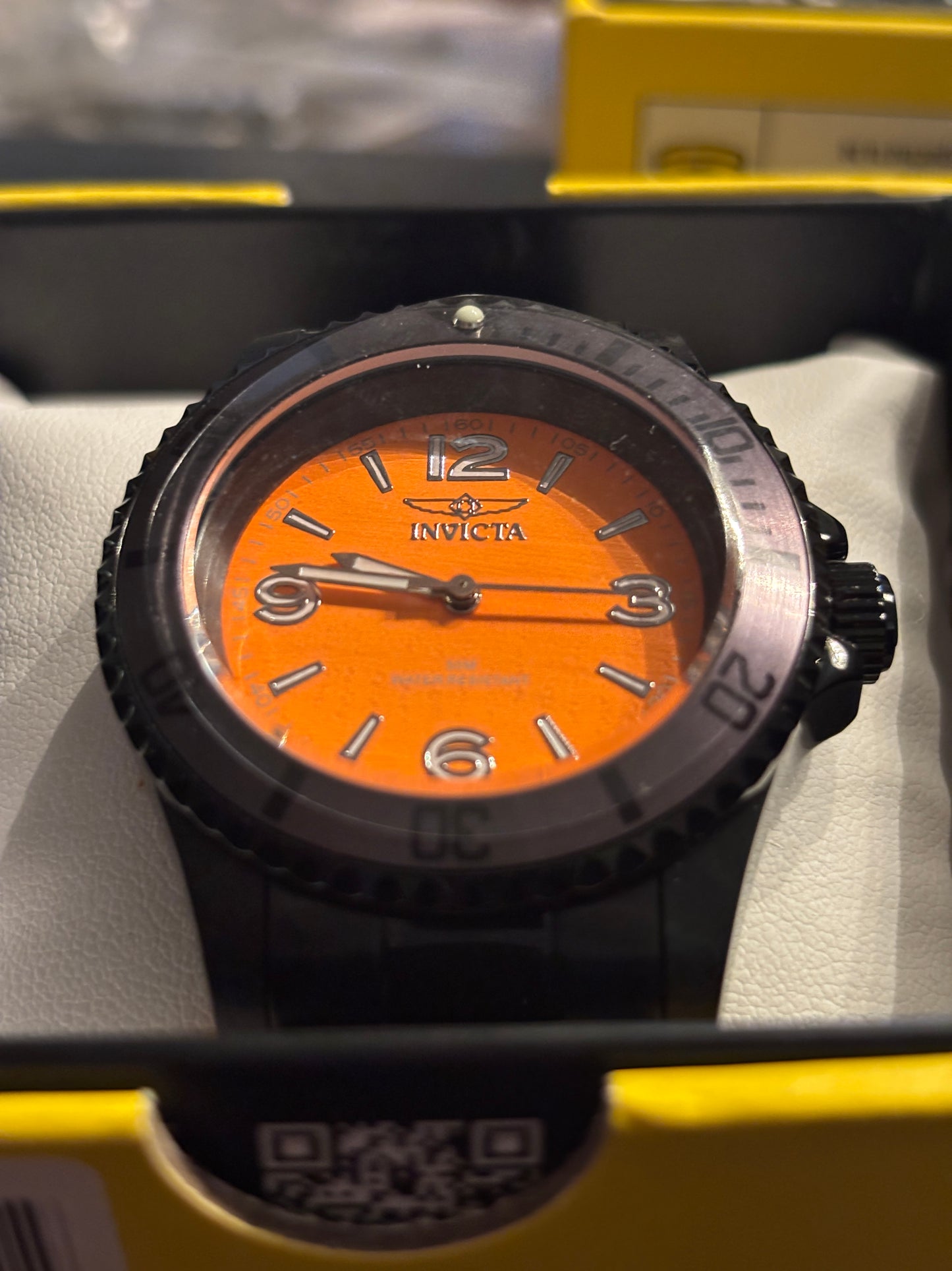 NEW Invicta Specialty - 41 mm