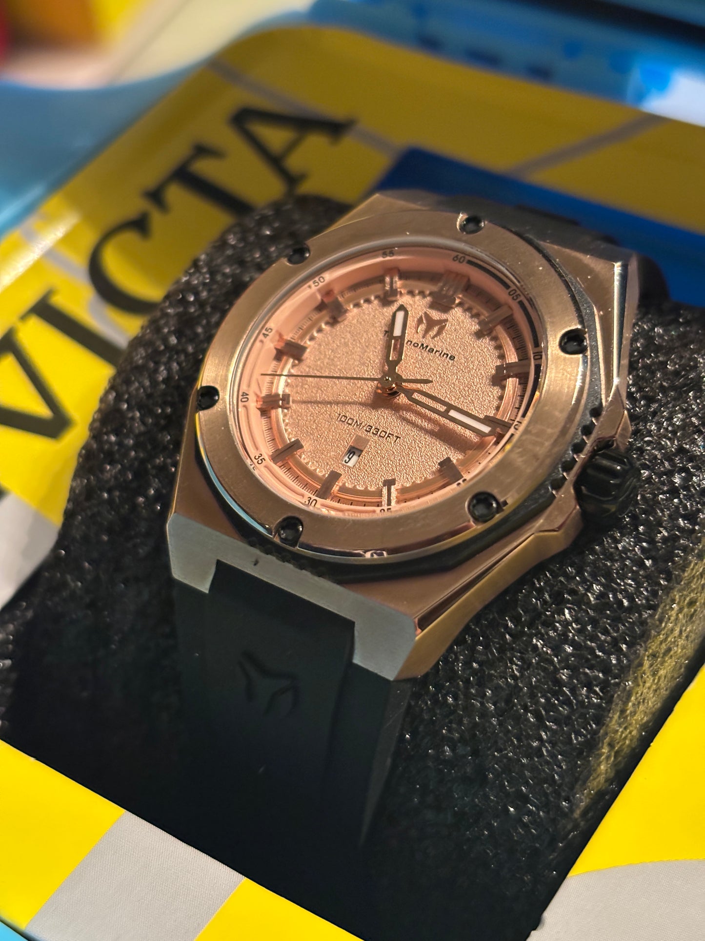 NEW- TechnoMarine Coral Legacy - 38mm