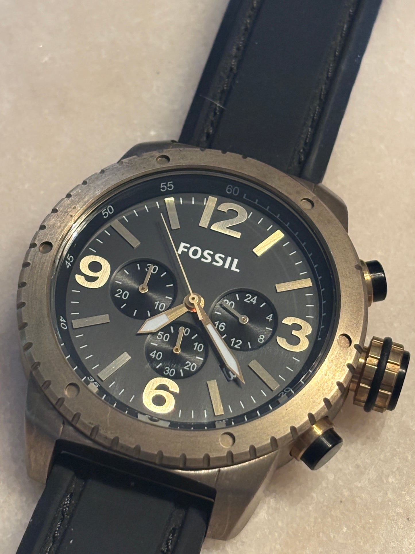 USED - Fossil Ansel Chrono - 48mm