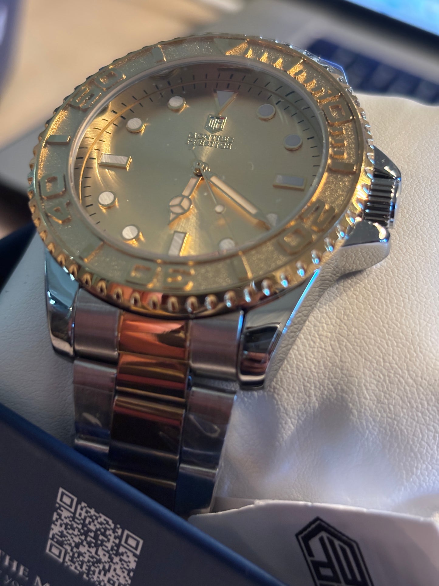 NEW Invicta Montres Prestige - Dual Tone - 43mm