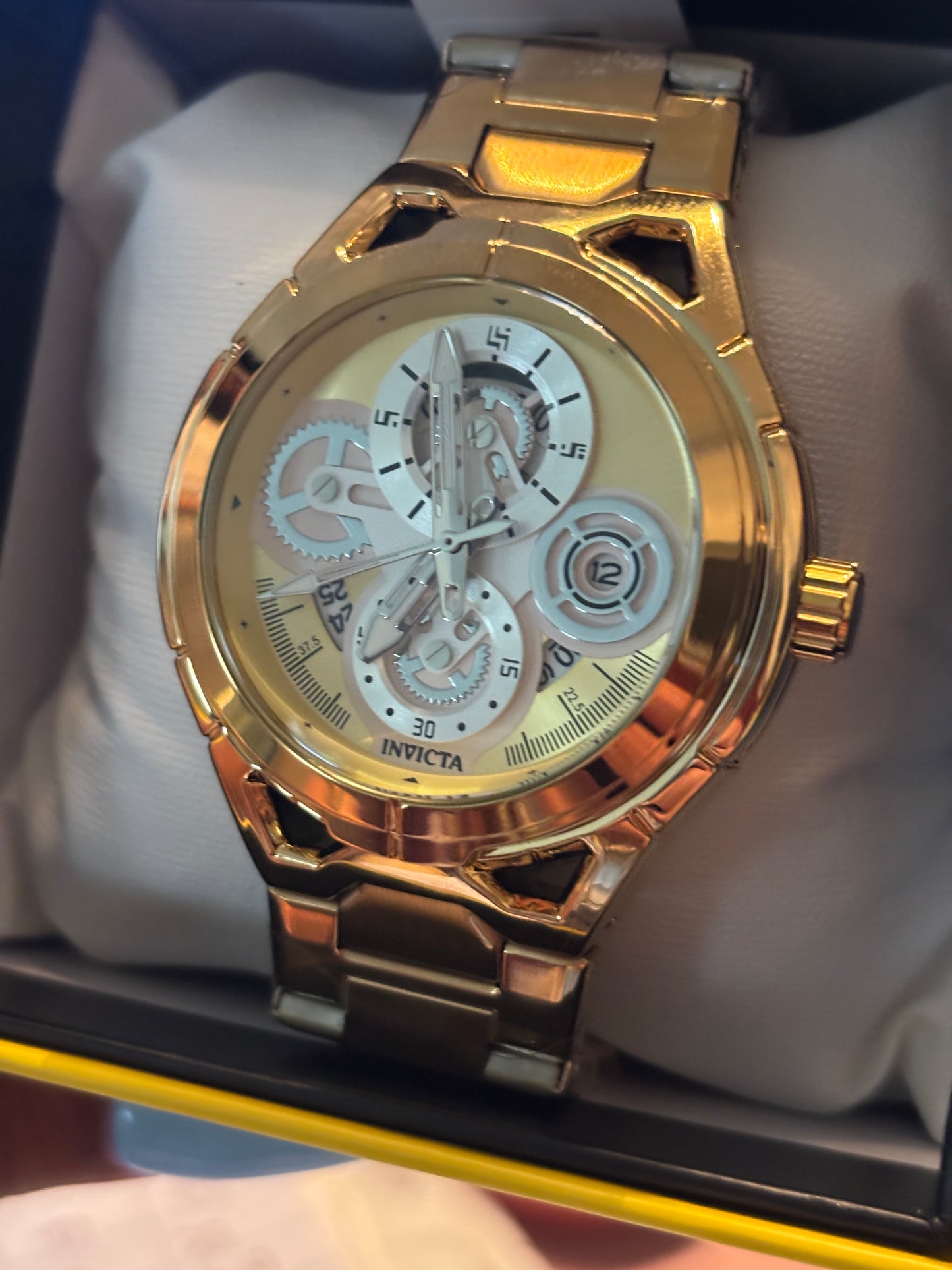 NEW Invicta S1 Rally - Gold 44mm