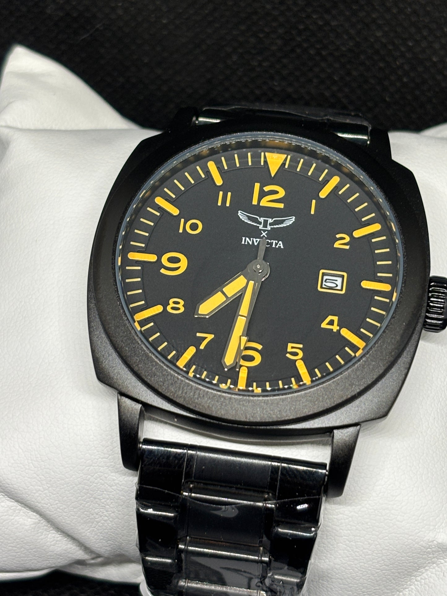 NEW Invicta Specialty - 44mm