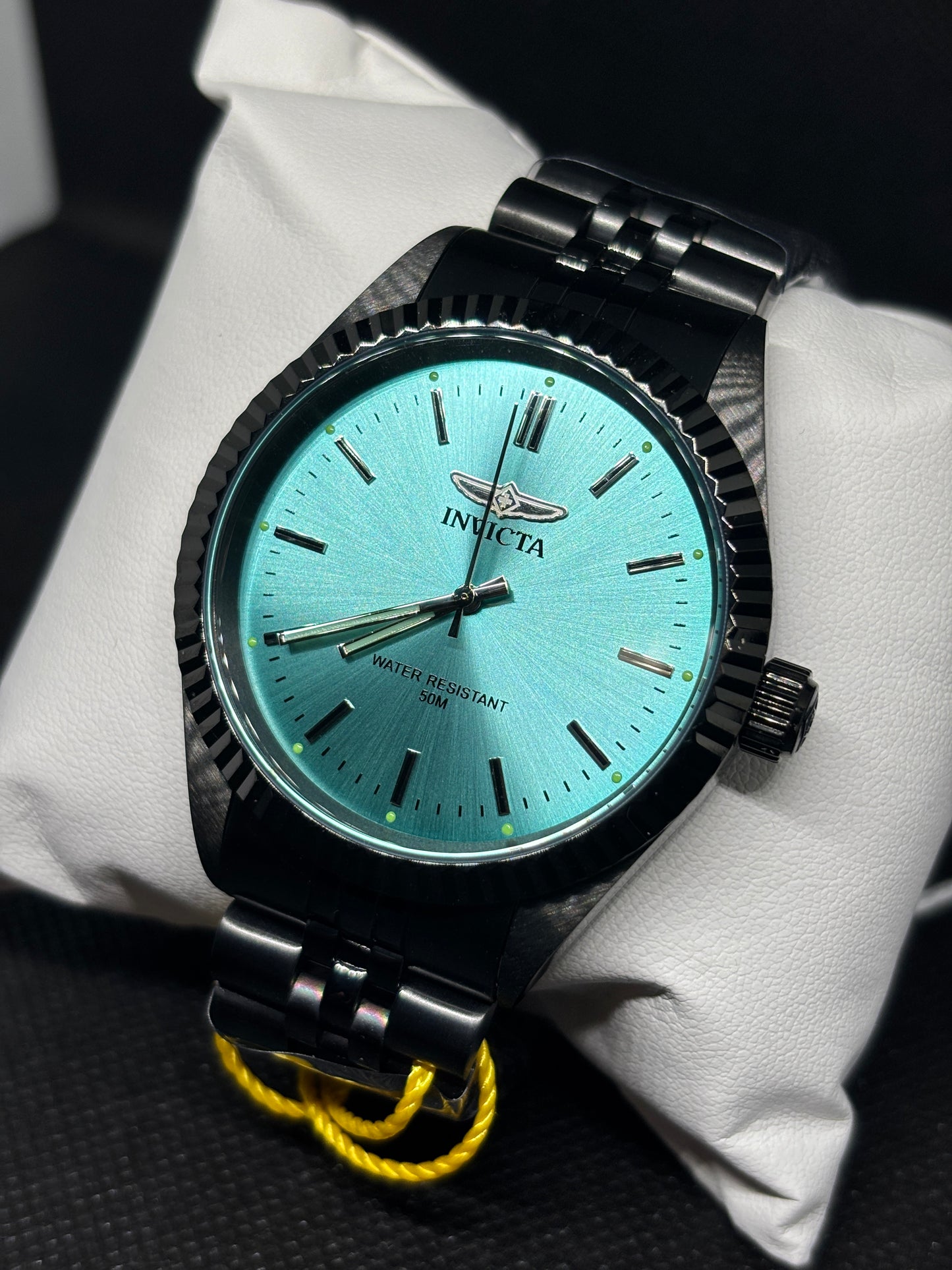 NEW Invicta Specialty - Serrate - 40mm