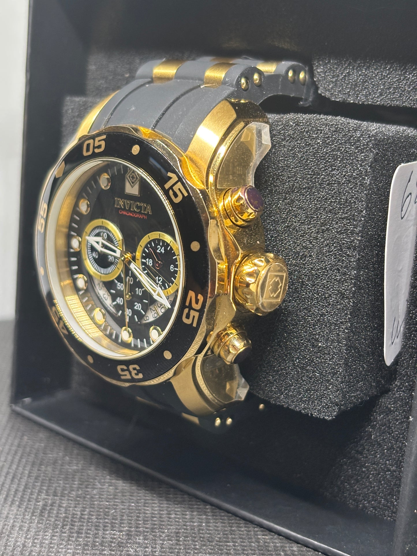 New Invicta Pro Diver Scuba - Gold Accents - 48mm