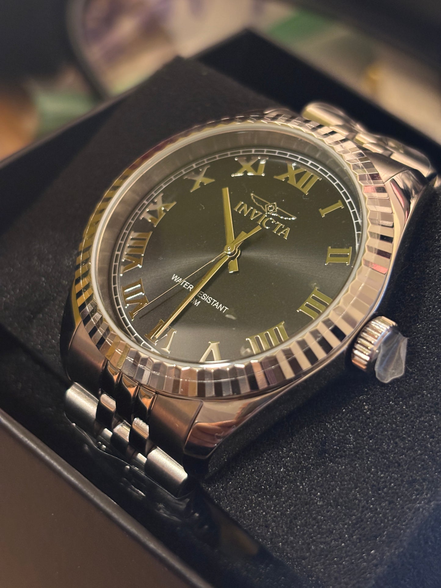 NEW Invicta Specialty Windsor - 43mm