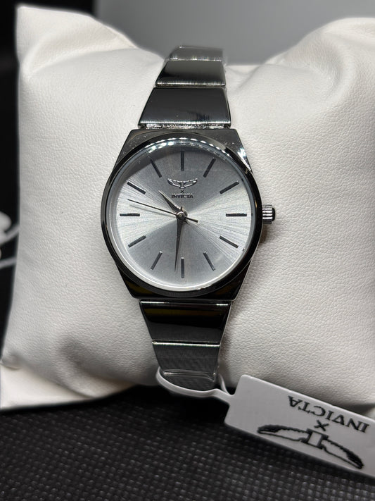 NEW - Women's Invicta Celestial I - 28mm