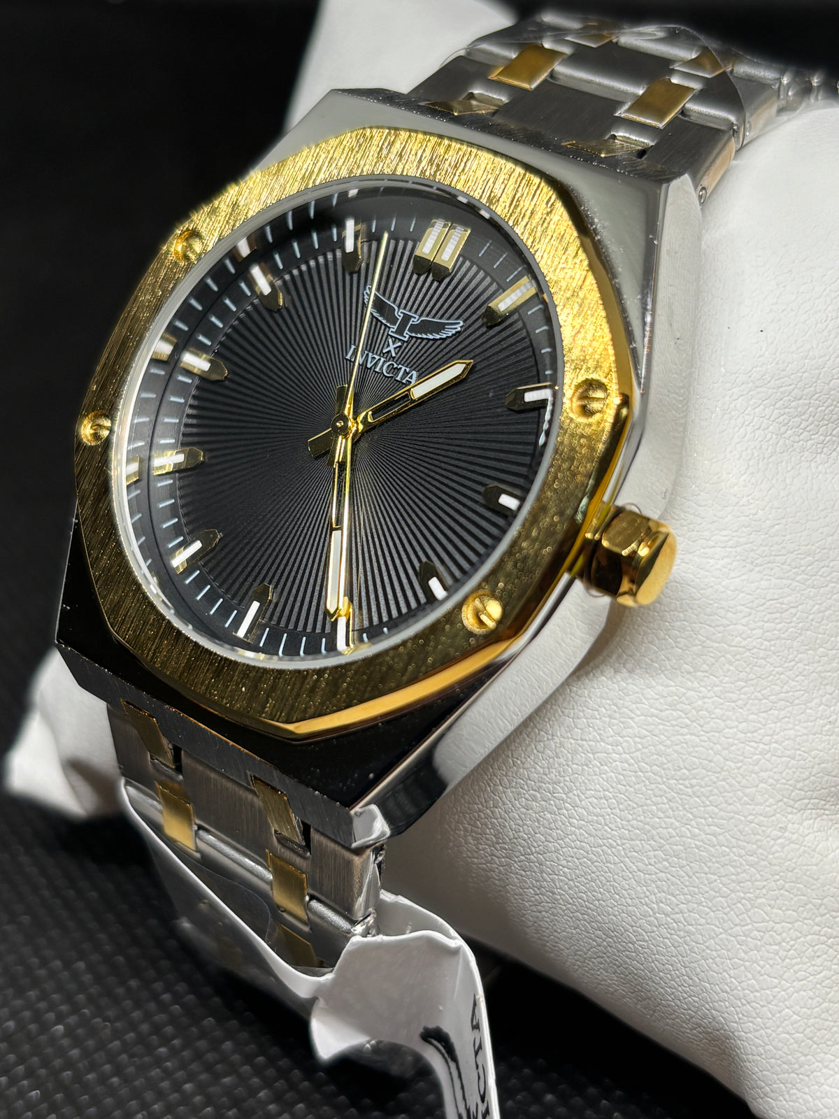 NEW - Invicta Specialty - Gold Dual-Tone - 42mm