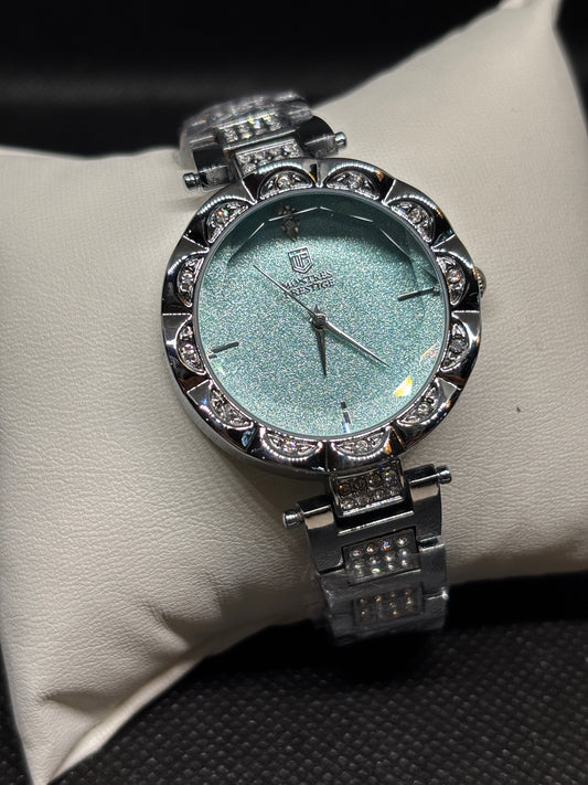 NEW Ladies Invicta Montres Prestige Classic - 33mm