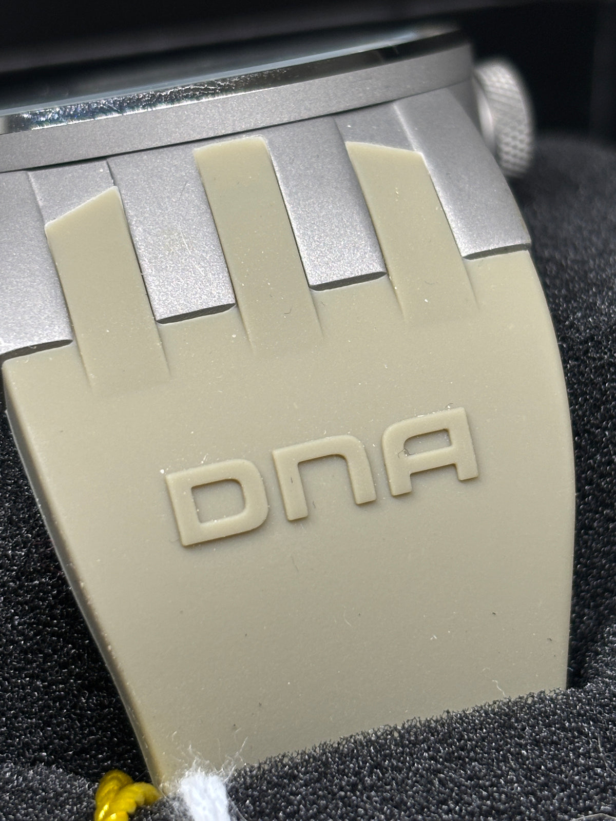 NEW Invicta DNA Armed Forces - Swiss 46mm