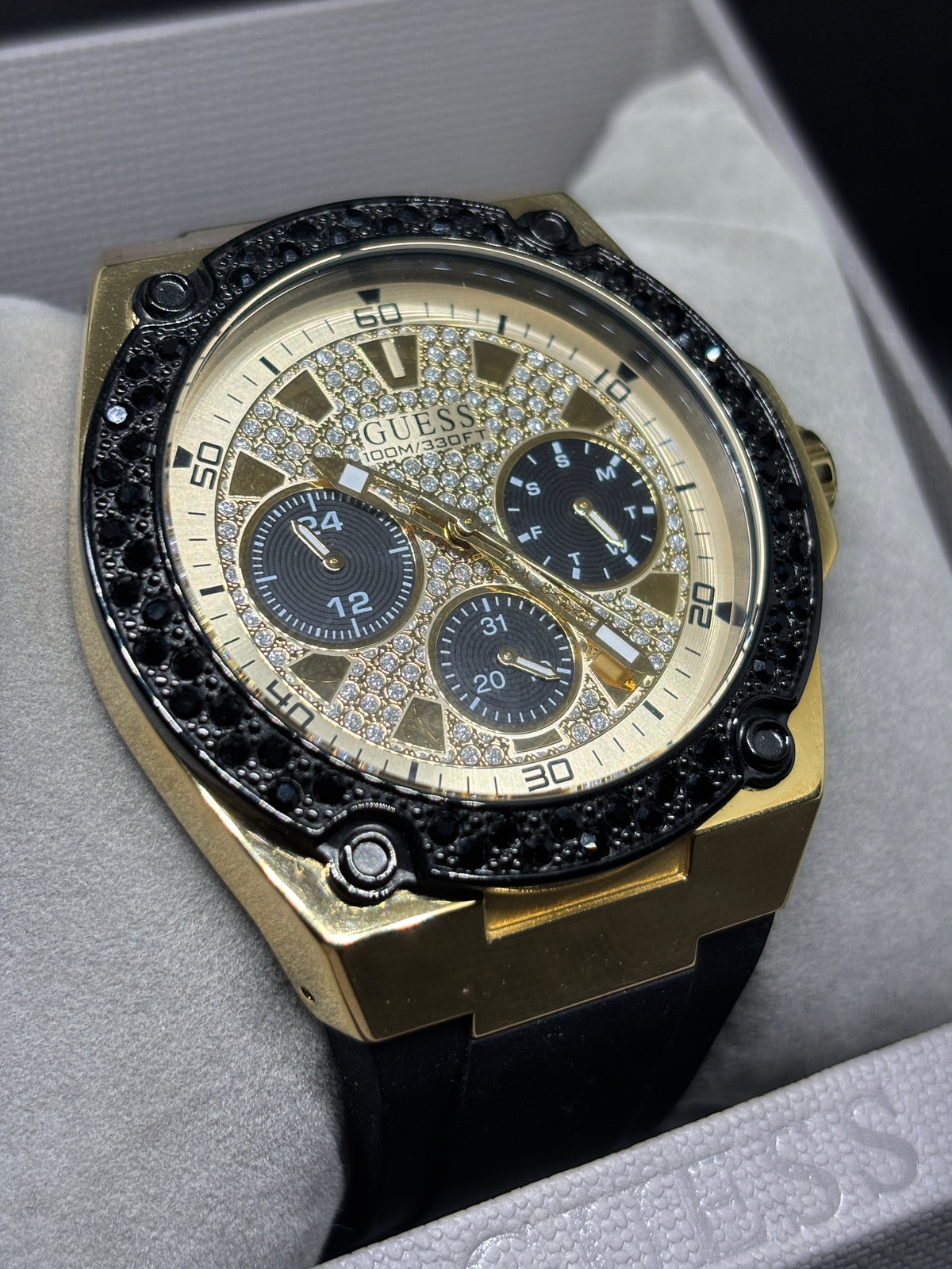 NEW - GUESS Glitz Day Date Watch