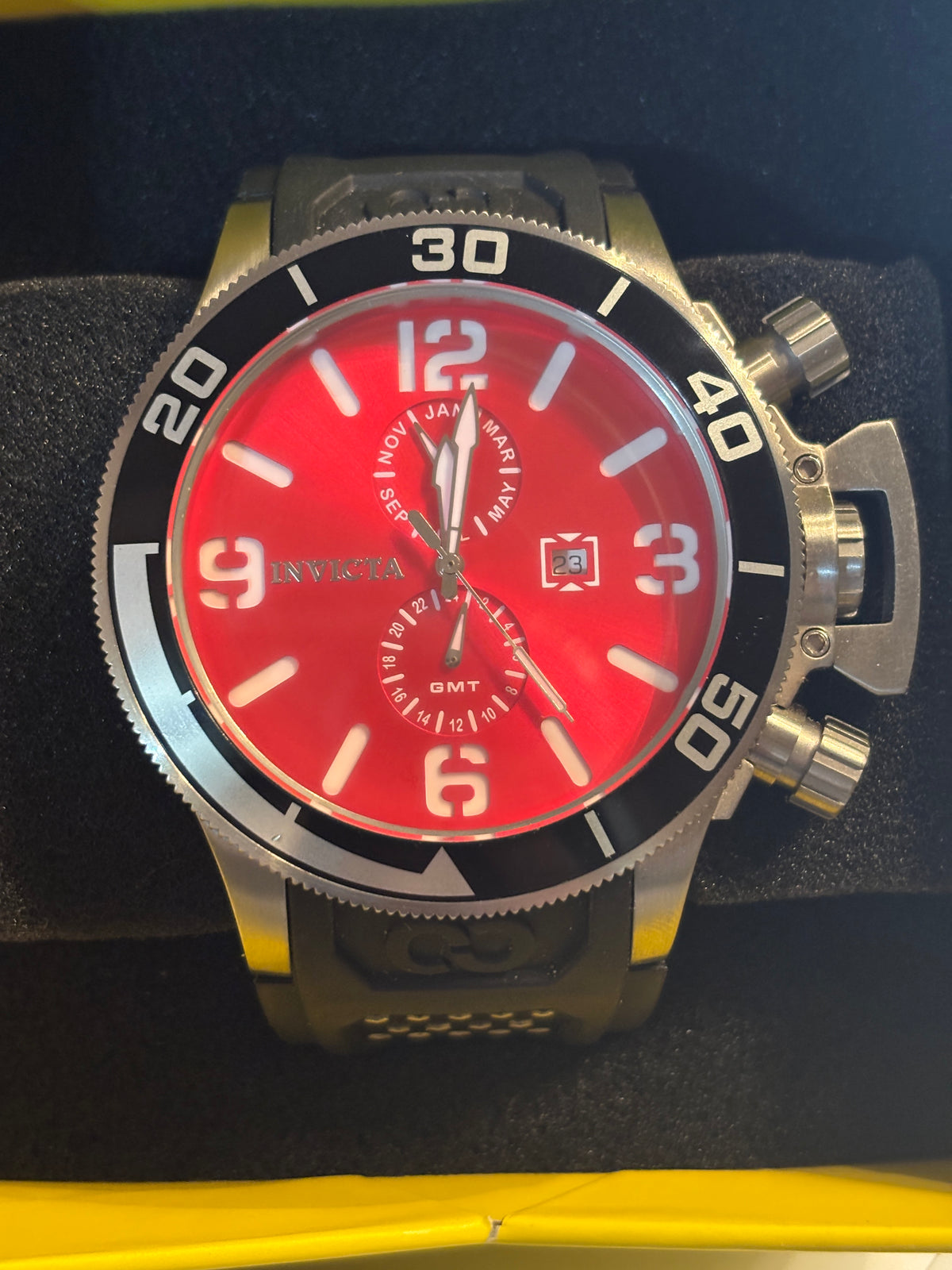 Pre-Owned Invicta Corduba Swiss - 53mm